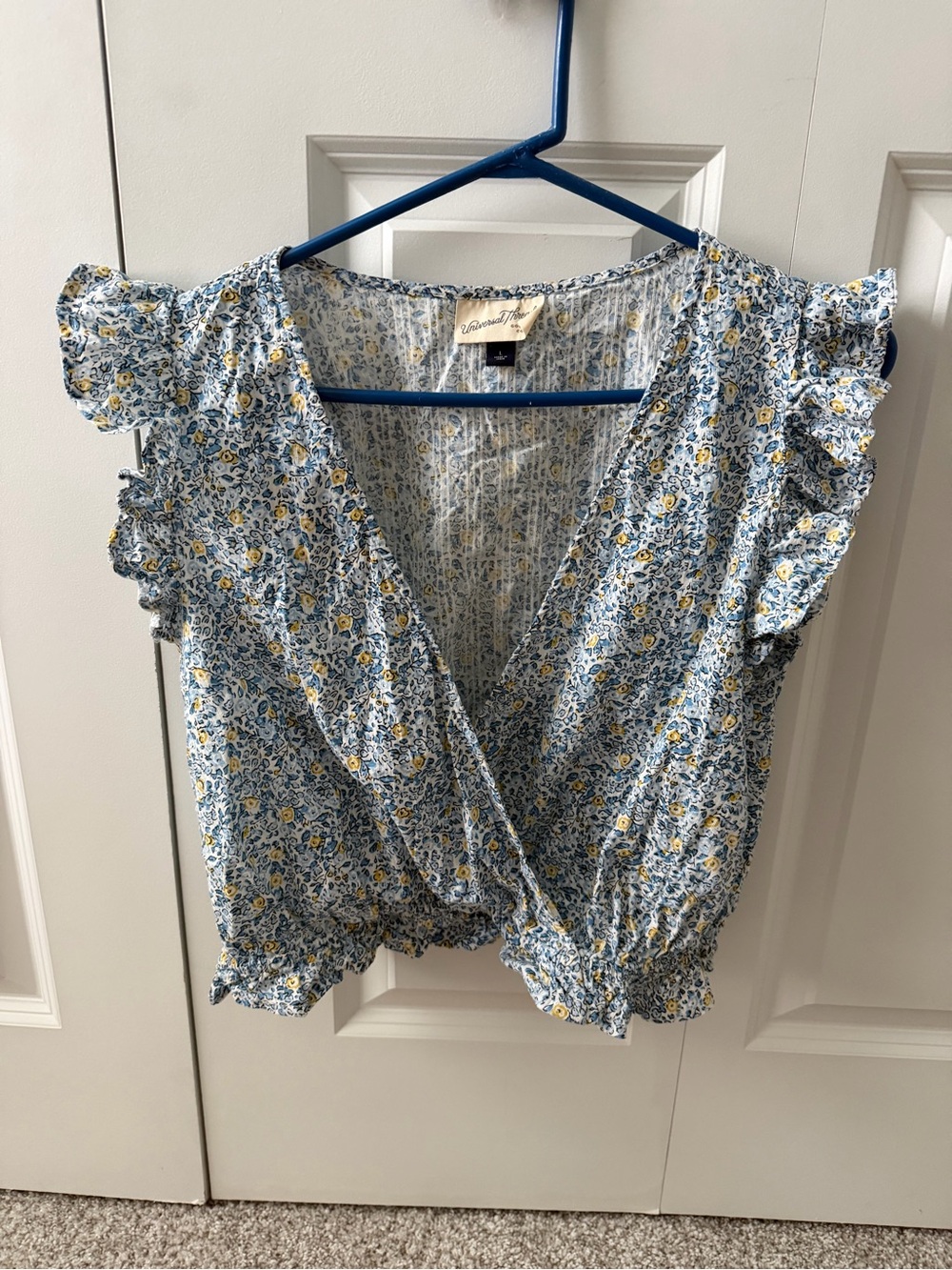 Universal Thread Floral Cotton Crop Top Flutter Ruffle Sleeve Boho Fairy